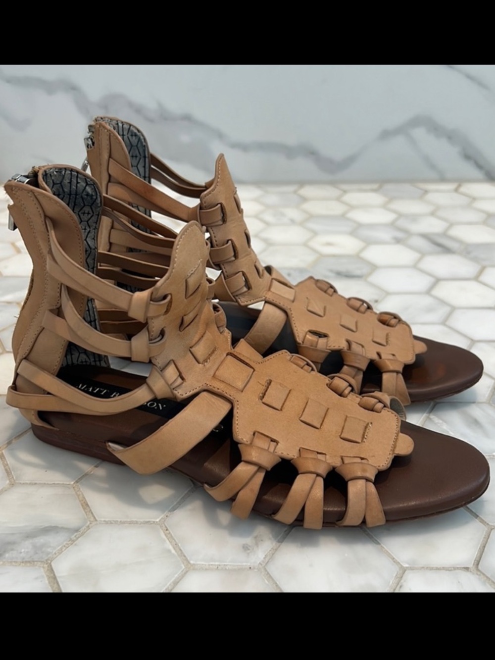 Matt Bernson Gladiator Camel Brown Leather Sandal Women’s Size 6